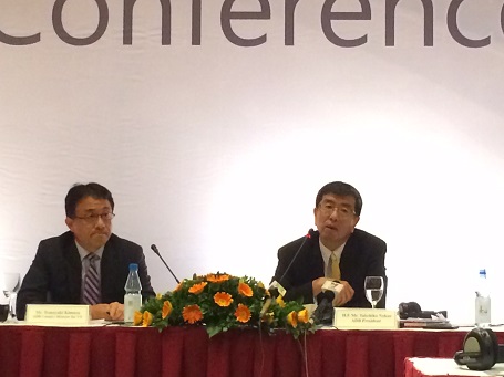 ประธานเอดีบีชื่นชมความมีเสถียรภาพทางเศรษฐกิจของเวียดนาม